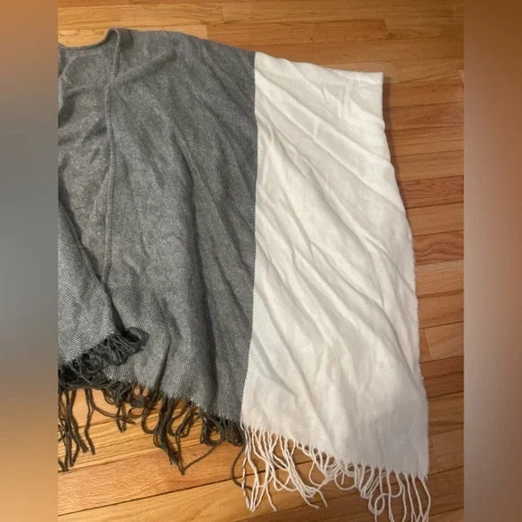 White and Grey Fringe Shawl